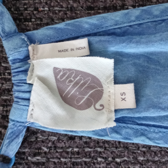 💙Lilka (Anthropologie)💙 - Chambray Parker Swing Tank - Picture 3 of 10